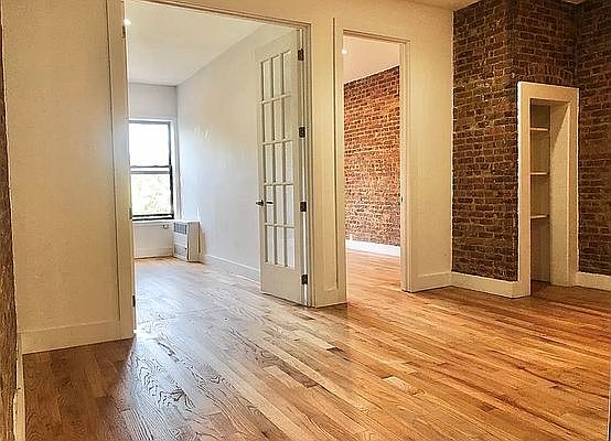 2nd image of 1481 Bedford Ave #3RR