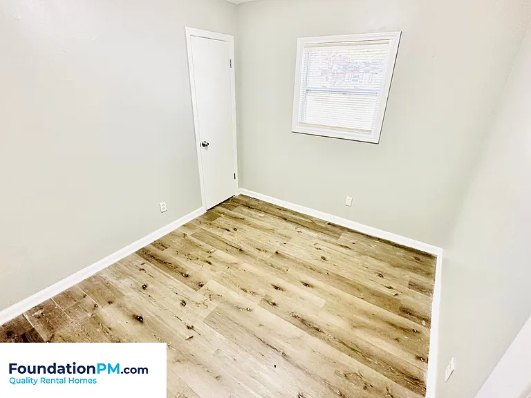 3181 Parham St — Photo 12