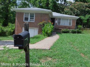 1961 Pinedale Dr NW, Atlanta, GA