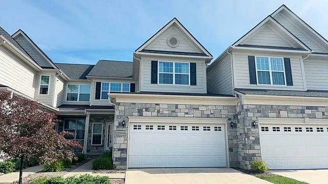 23916 Seminole Trl