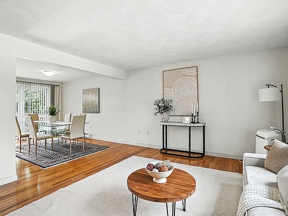 5th image of 9 Westminster Way