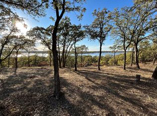 161 Nocona Dr, Nocona, TX 76255