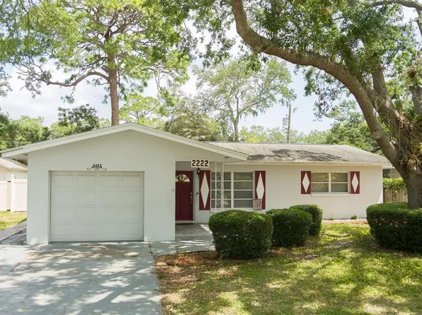 2222 Euclid Cir N, Clearwater, FL 33764