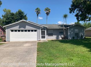 601 SW 11th Pl, Cape Coral, FL 33991