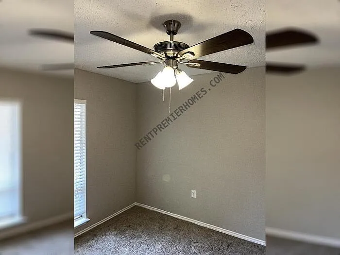 2911 Lake Briar — Photo 10