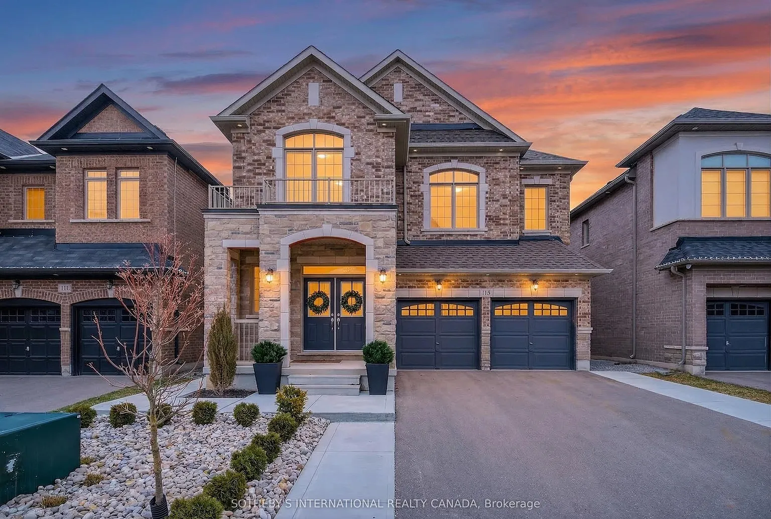 115 Avanti Cres photo 1