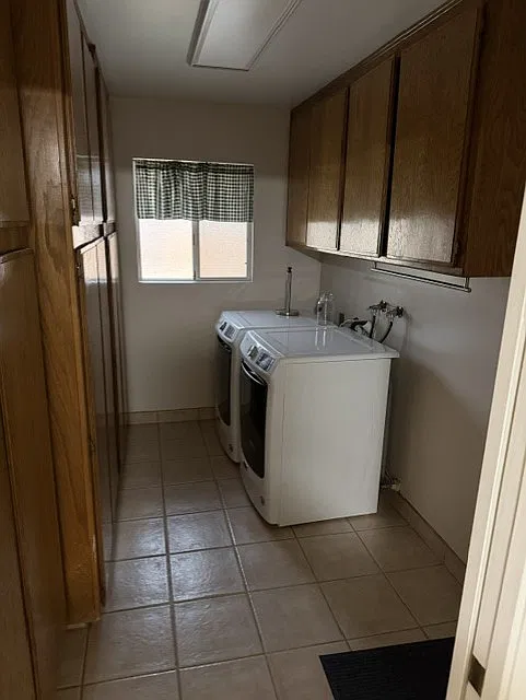 3 bed, 1900 sqft, $2,500 — Photo 2