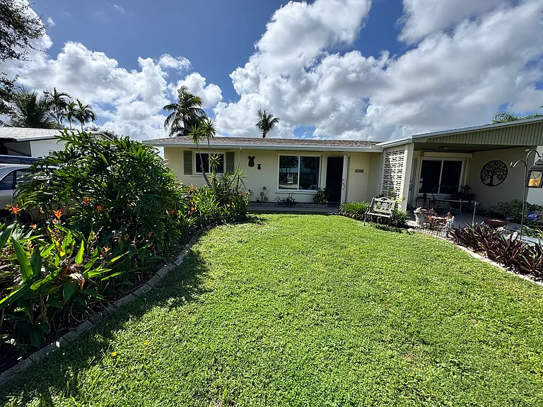 2436 SW Hideaway Ln — Photo 6
