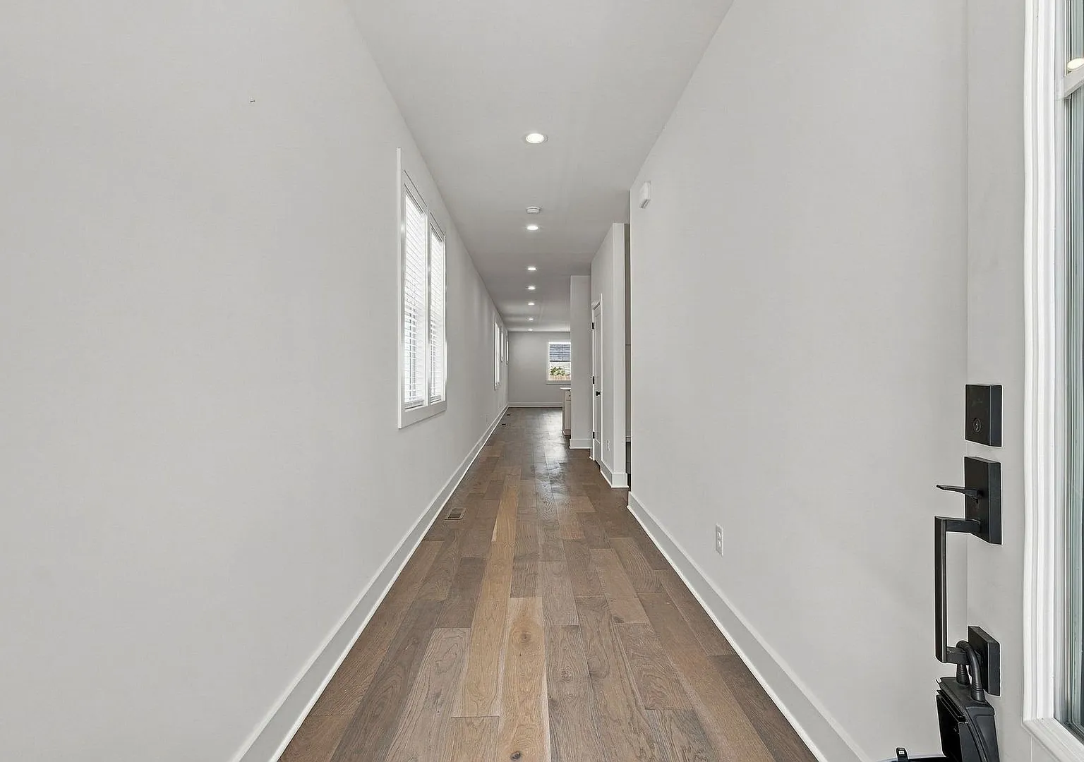 New Build With Fenced Backyard! — Photo 4