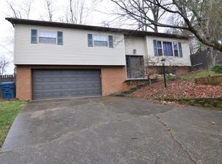 42 Lynn Marr Dr, Huntington, WV 25705