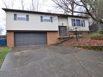 42 Lynn Marr Dr, Huntington, WV, 25705