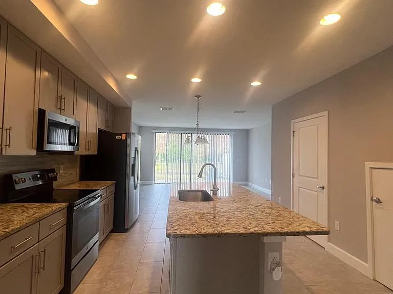 4738 Terra Esmeralda Dr — Photo 3