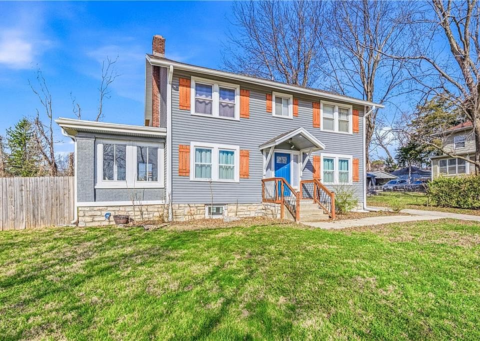 2nd image of 5978 Blue Hills Rd