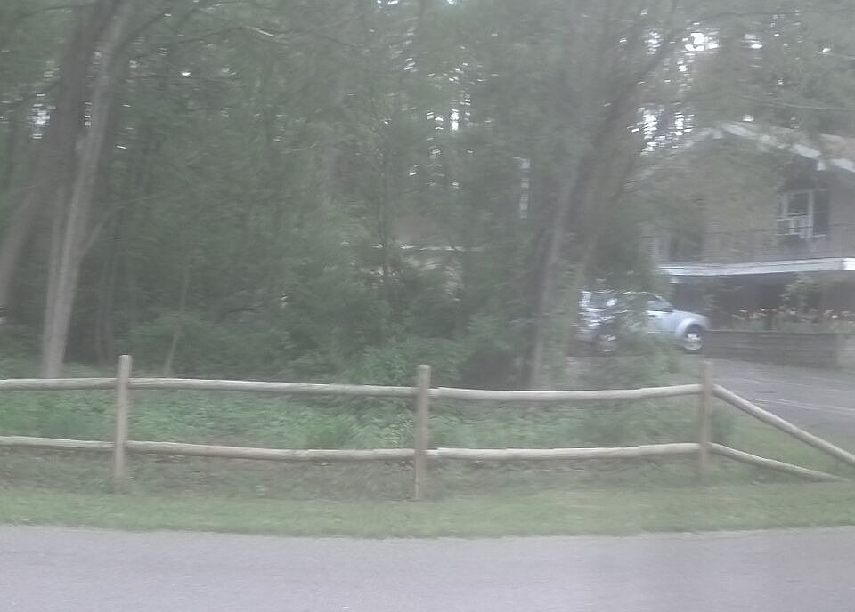 2nd image of 6898 Curtis Dr