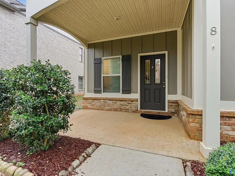 8 Desert Oak Ct — Photo 3