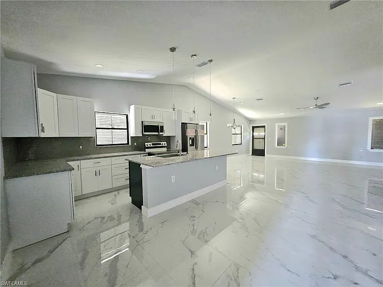 17745 Port Boca Ct — Photo 4
