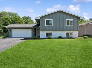 10201 96th Pl N, Maple Grove, MN 55369