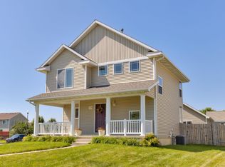 2828 SW White Birch Dr, Ankeny, IA 50023