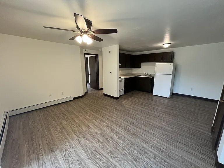 545 Spinnaker Ln #C — Photo 3