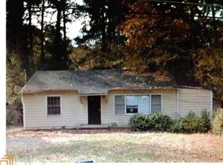 2979 Sylvan Rd, East Pt, GA 30344