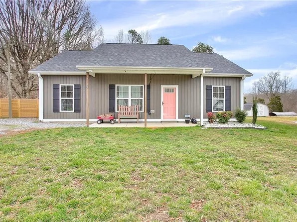 357 Pam Dr, Winston Salem, NC 27107