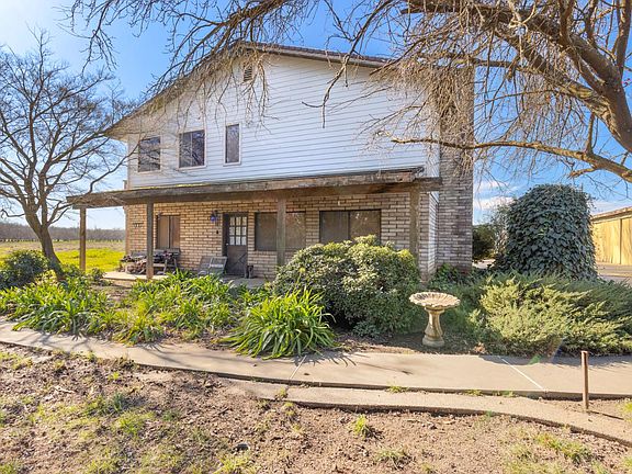 2nd image of 3781 Larkin Rd