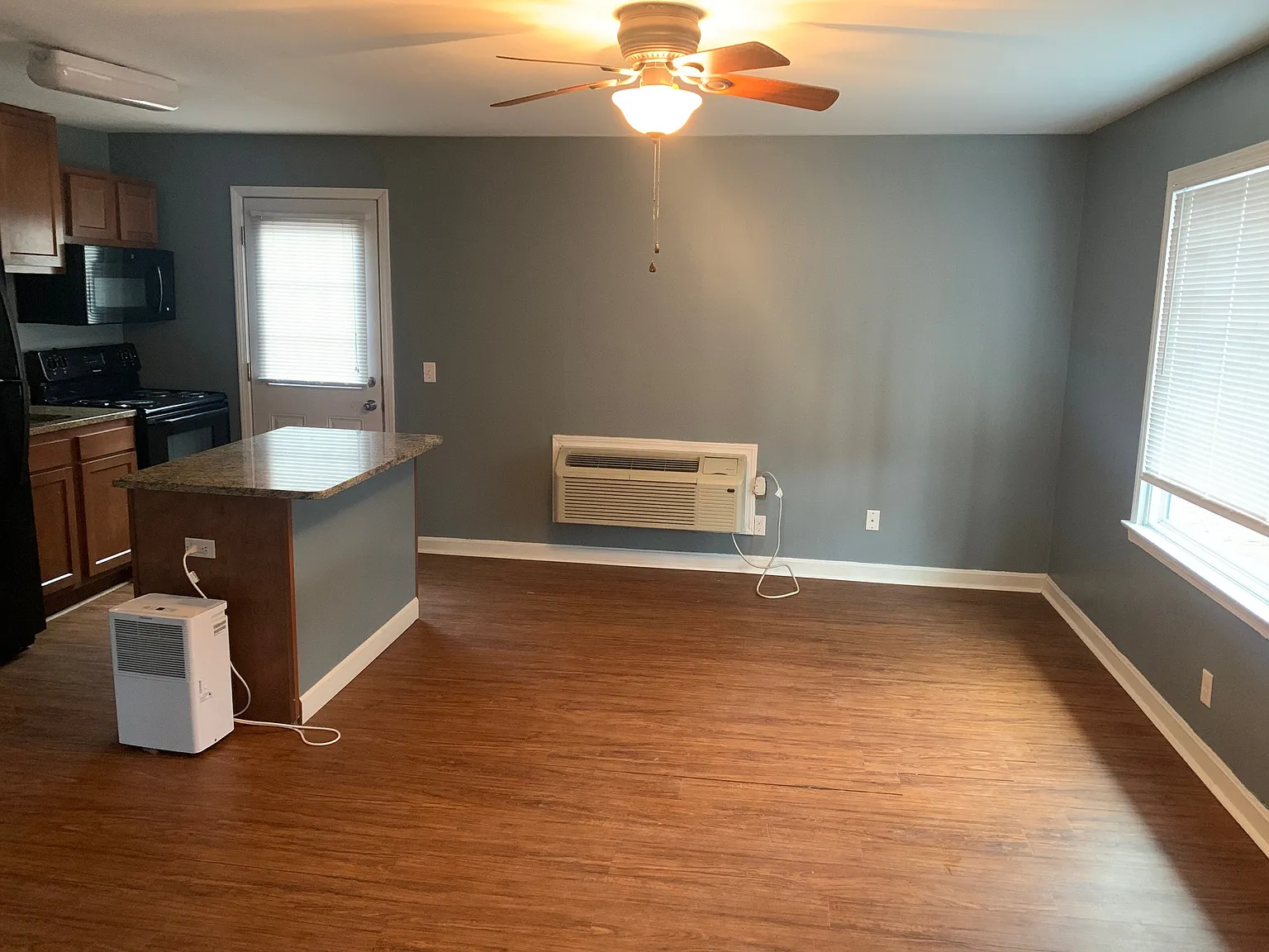 1 bed, 500 sqft, $800 — Photo 4