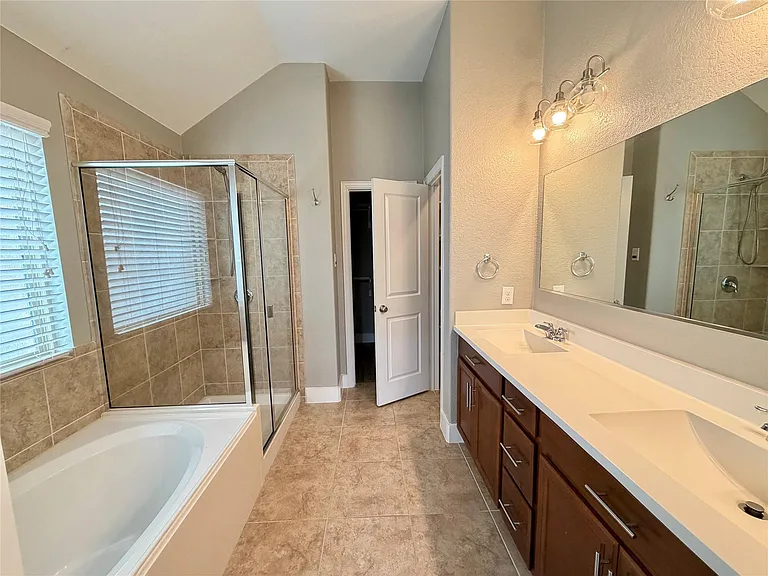 3328 Lauren Nicole Ln — Photo 14
