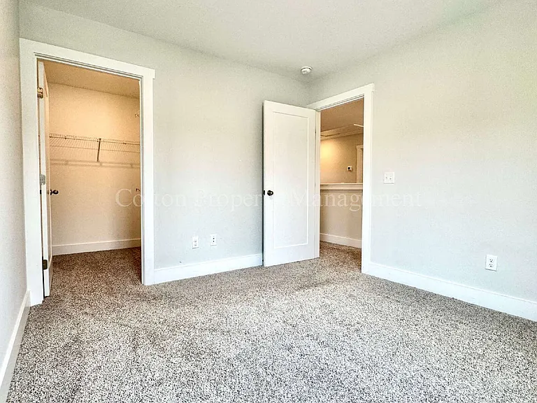 2852 Worth Dr #D — Photo 22