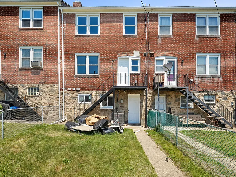 3111 Hanlon Ave — Photo 24
