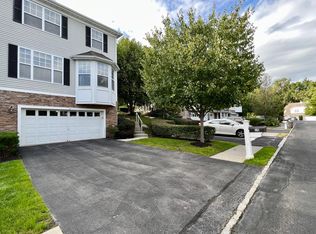 10 Putters Way, Middletown, NY 10940