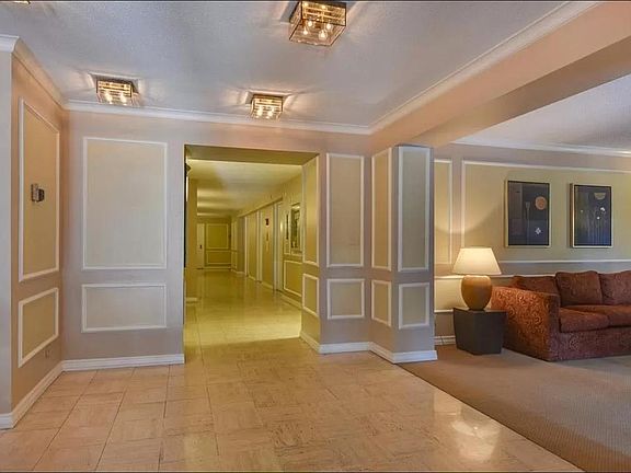 3rd image of 4540 8th Ave NE APT 1105