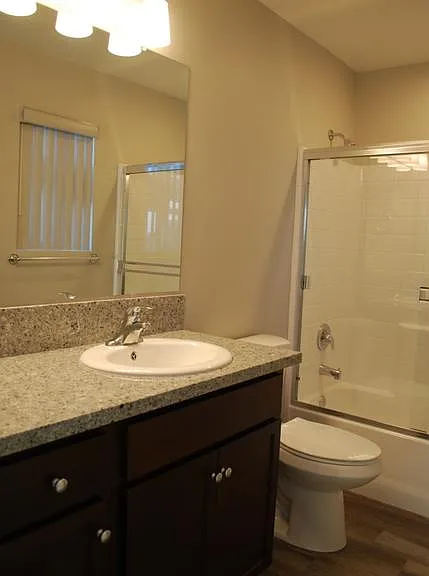 640 Florida St #2 — Photo 13