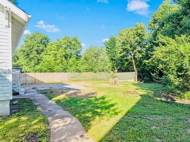 11550 Old Halls Ferry Rd — Photo 8