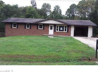 331 Hilton Dr, Thomasville, NC 27360