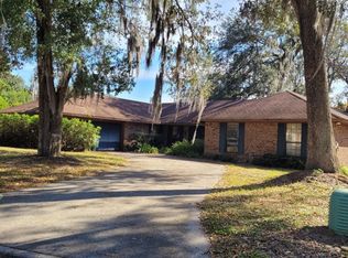 1876 Christopher Point Rd N, Jacksonville, FL 32217