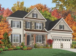 7411 Edenbridge Ln, Charlotte, NC 28226