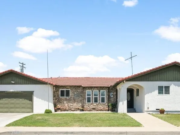 2109 Evelle Ln, Turlock, CA 95380