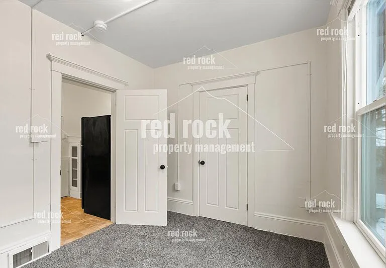 615 W 6th Ave #D — Photo 10