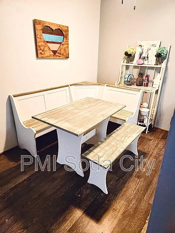 1 bed, 1.0 bath, 612 sqft, $975 — Photo 2