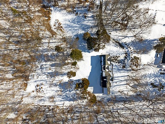 5th image of 34-A Johnny Cake Hill Road