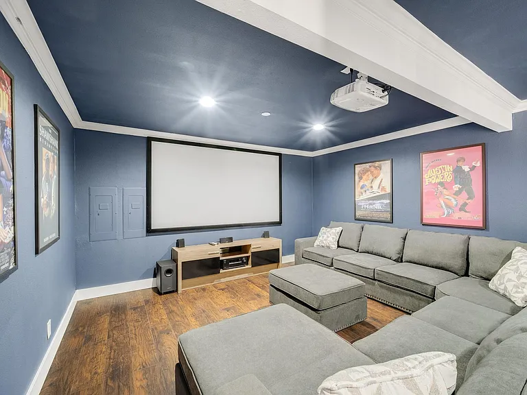 313 Melorine Dr — Photo 23