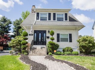 318 Maple Ave, Drexel Hill, PA 19026