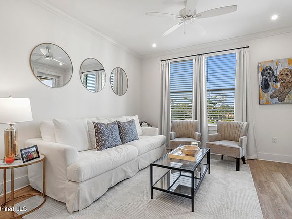 3rd image of 2501 Bienville Blvd #234