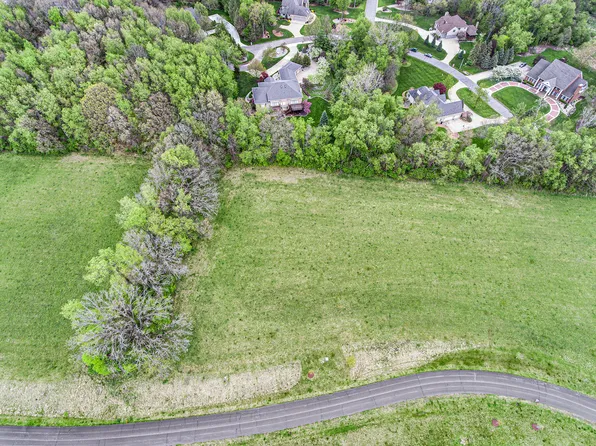 4700 Nantucket Dr #6, Jackson, MI 49201