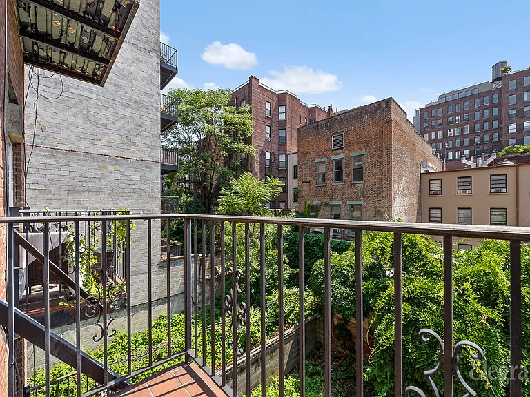 248 W 20th St #2B — Photo 7