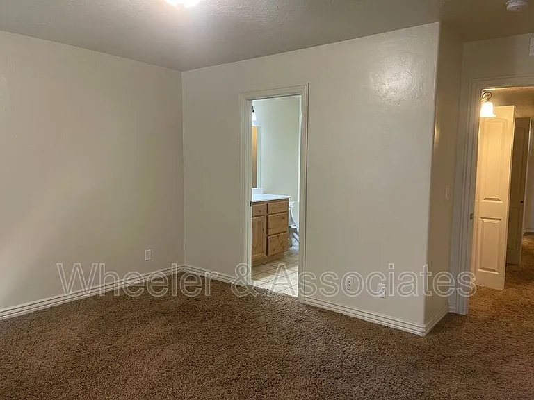 378 S 2150 W #202 — Photo 25