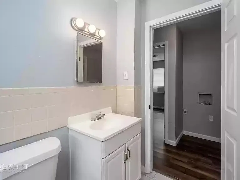 525 N Bowie Dr — Photo 14