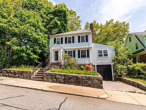 3rd image of 33 Morey Rd