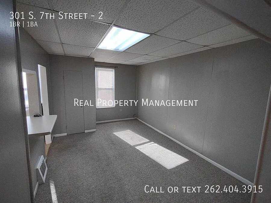 One Bedroom Lower — Photo 4